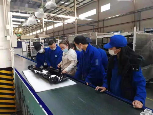 汽车饰件工厂西安制造部装配车间开展新产品文件培训活动 聚焦触控产品技术升级